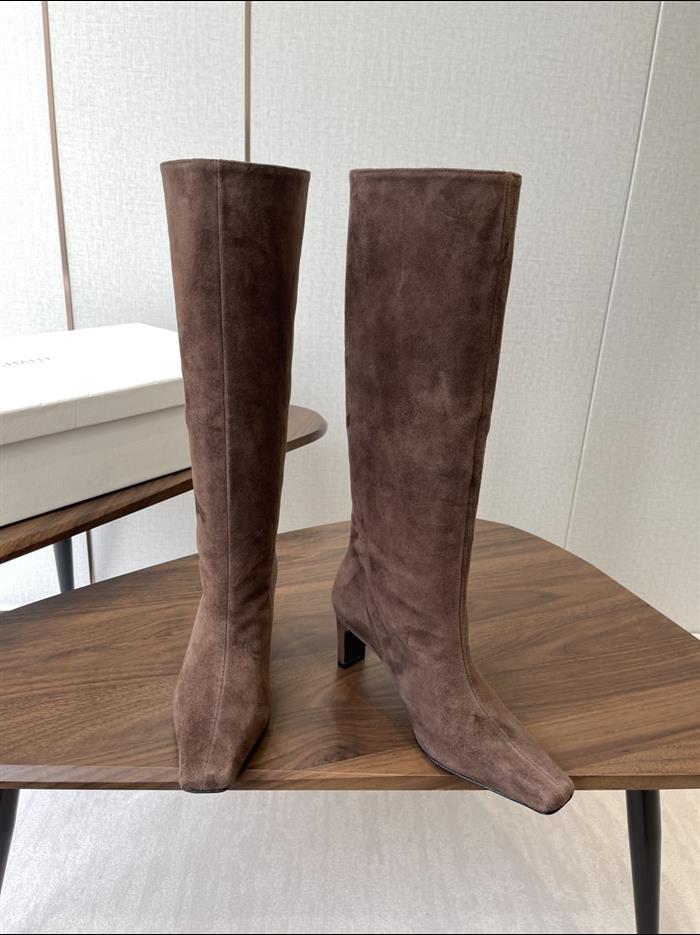 2025112817449335 480